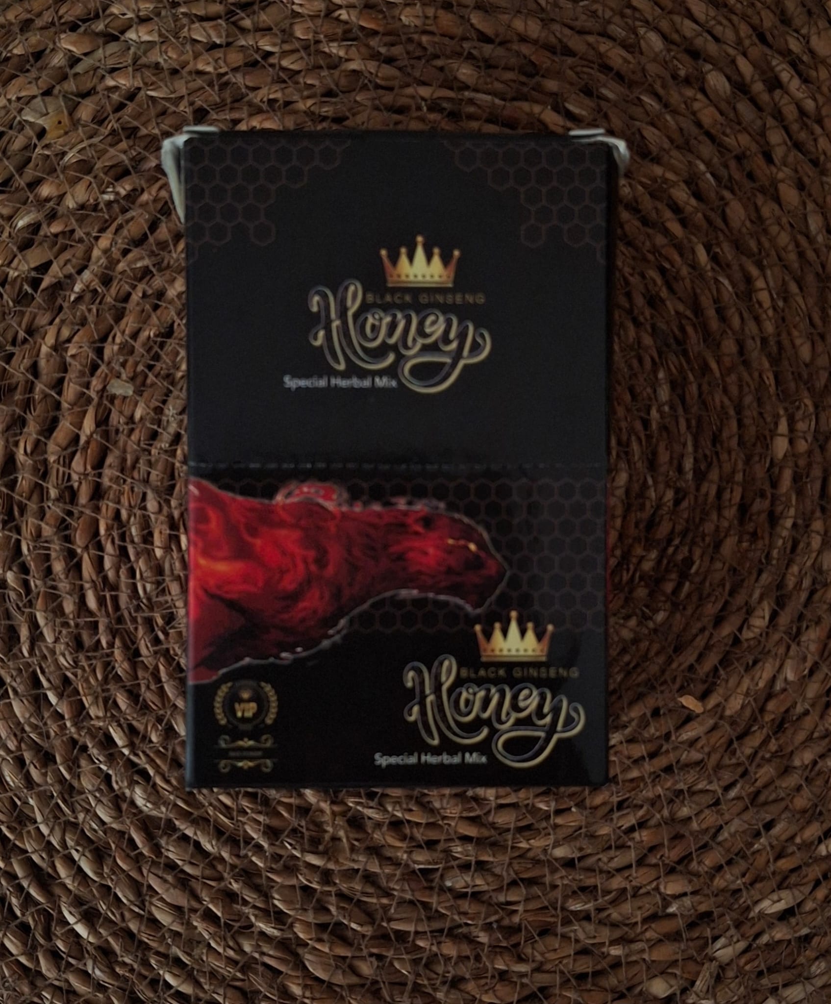 Black Ginseng Honey ürün kutusu